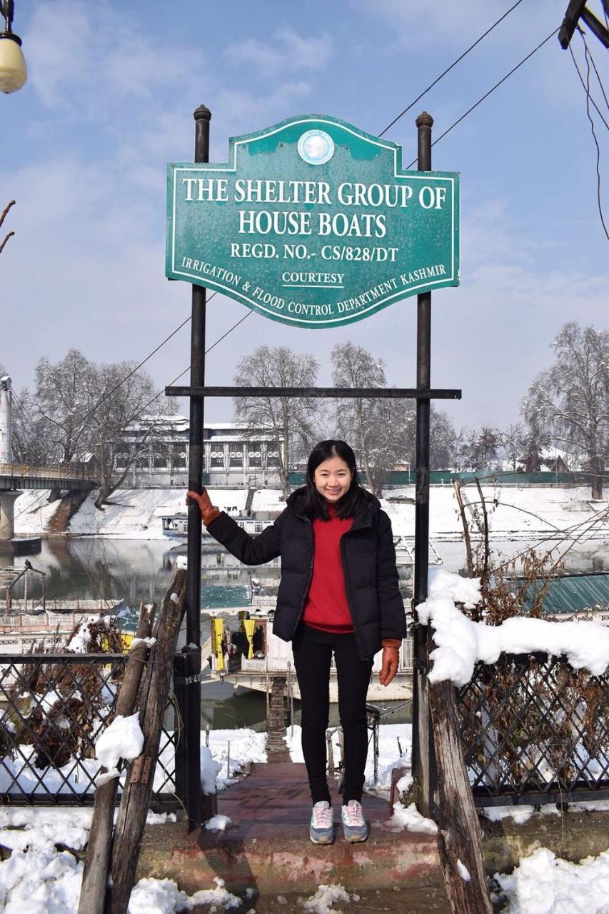The Shelter Group Of Houseboats & Tour Organiser Srīnagar Exteriör bild